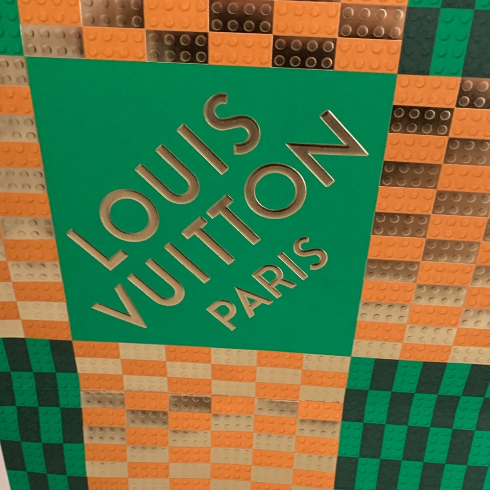 Louis Vuitton Green and Gold Checkered Bag - Picture 2 of 5